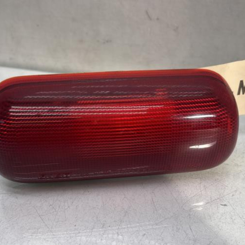 Feu arriere stop central FIAT DOBLO 1 Photo n°1