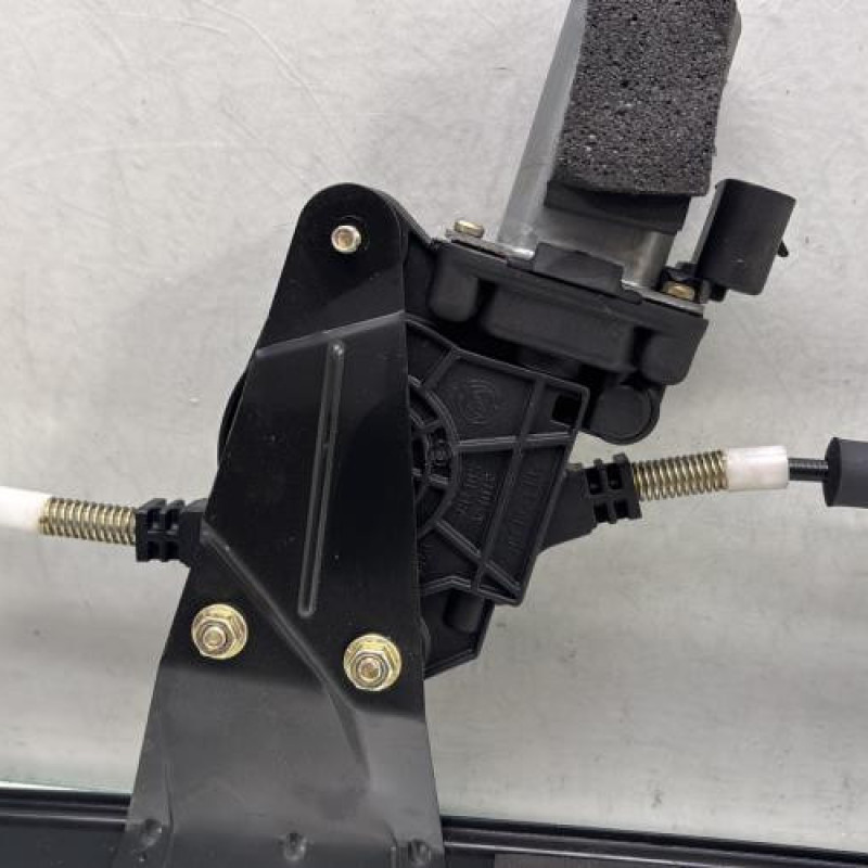 Leve vitre electrique avant gauche FIAT DOBLO 1 Photo n°6