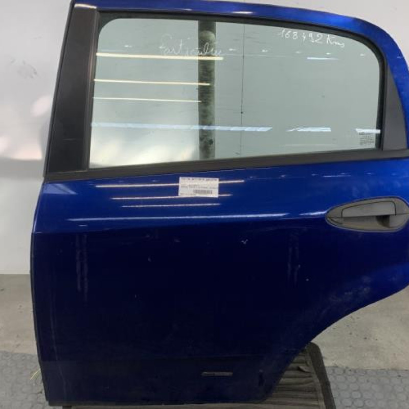 Porte arriere gauche FIAT GRANDE PUNTO Photo n°1