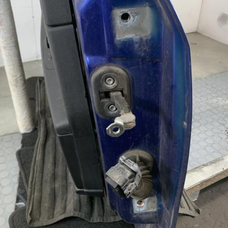 Porte avant gauche FIAT GRANDE PUNTO Photo n°3