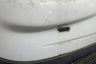 Pare choc arriere PEUGEOT 206