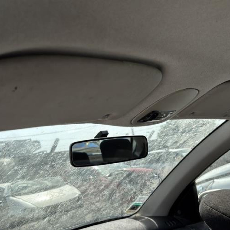 Pare choc arriere PEUGEOT 206 Photo n°16