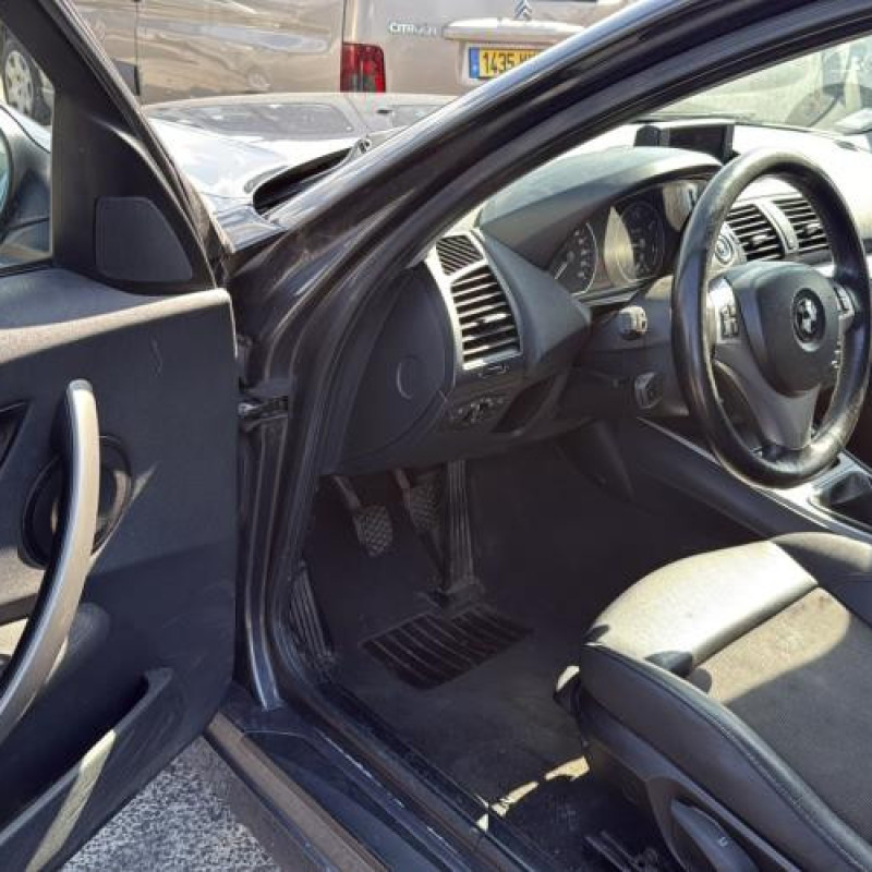 Custode arriere droit (porte) BMW SERIE 1 E87 Photo n°12