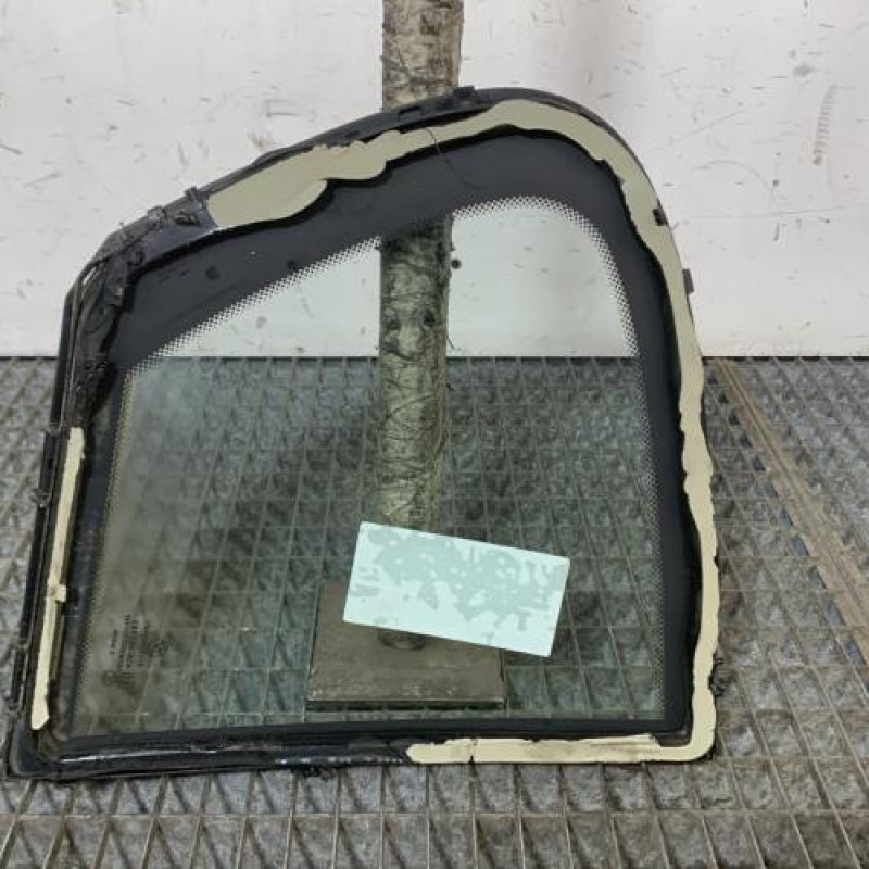 Custode arriere gauche (porte) BMW SERIE 1 E87 Photo n°4