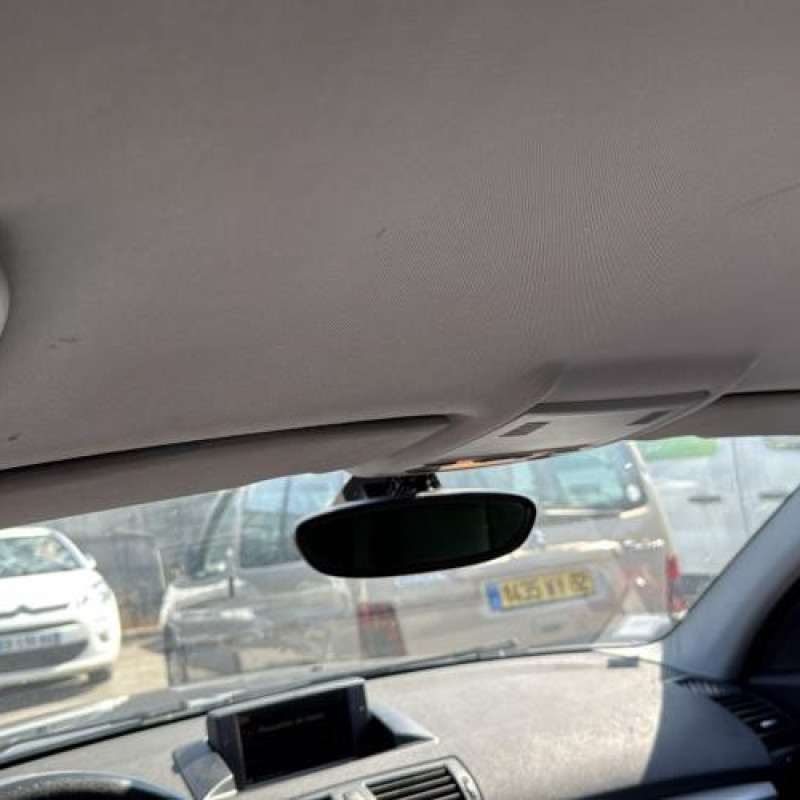 Custode arriere gauche (porte) BMW SERIE 1 E87 Photo n°16