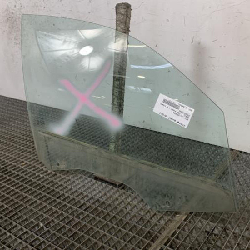 Vitre avant droit BMW SERIE 1 E87 Photo n°3