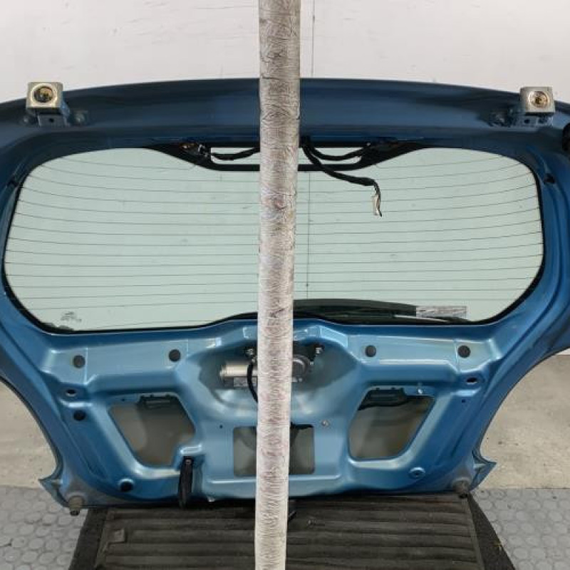 Malle/Hayon arriere FORD KA 2 Photo n°6