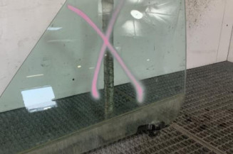 Vitre avant gauche CITROEN C4 GRAND PICASSO 1