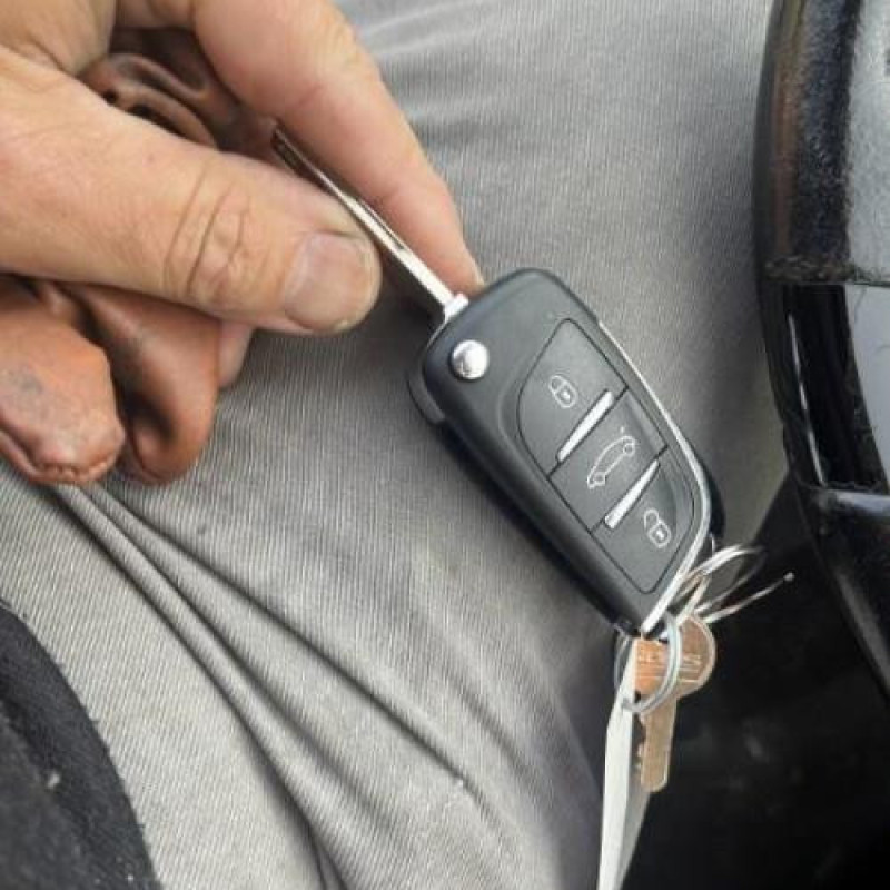 Vitre avant gauche CITROEN C4 GRAND PICASSO 1 Photo n°18