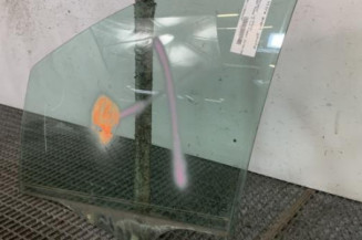 Vitre avant gauche PEUGEOT 207