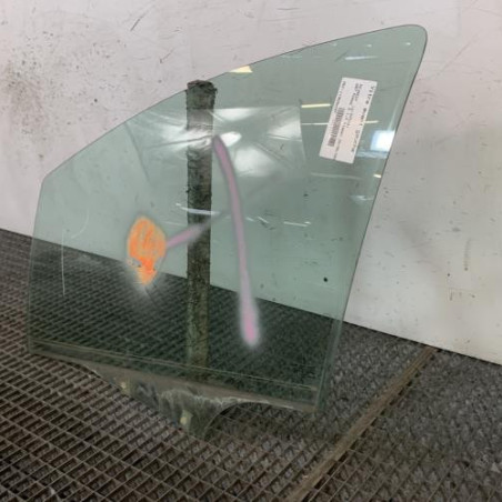 Vitre avant gauche PEUGEOT 207