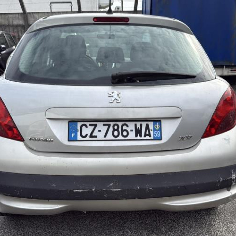 Vitre avant gauche PEUGEOT 207 Photo n°9