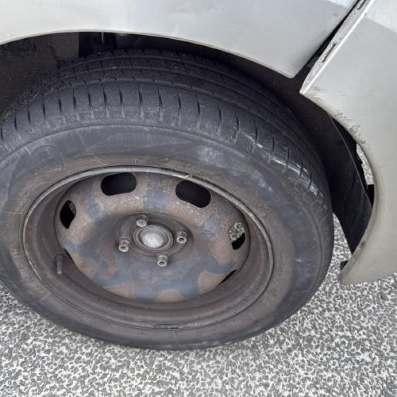 Vitre avant gauche PEUGEOT 207 Photo n°20