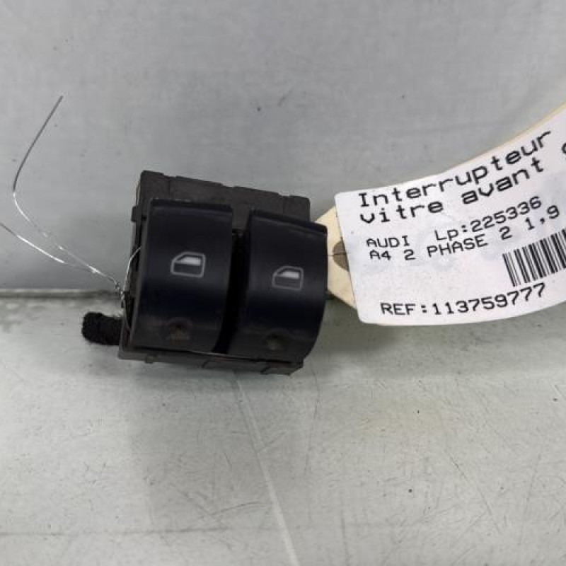 Interrupteur de leve vitre avant gauche AUDI A4 2 Photo n°1