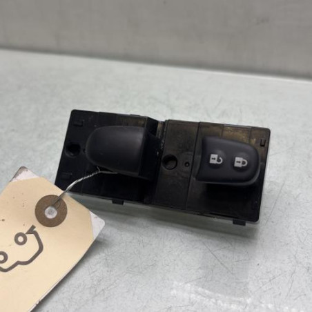 Interrupteur de leve vitre avant droit NISSAN MICRA 5 Photo n°1