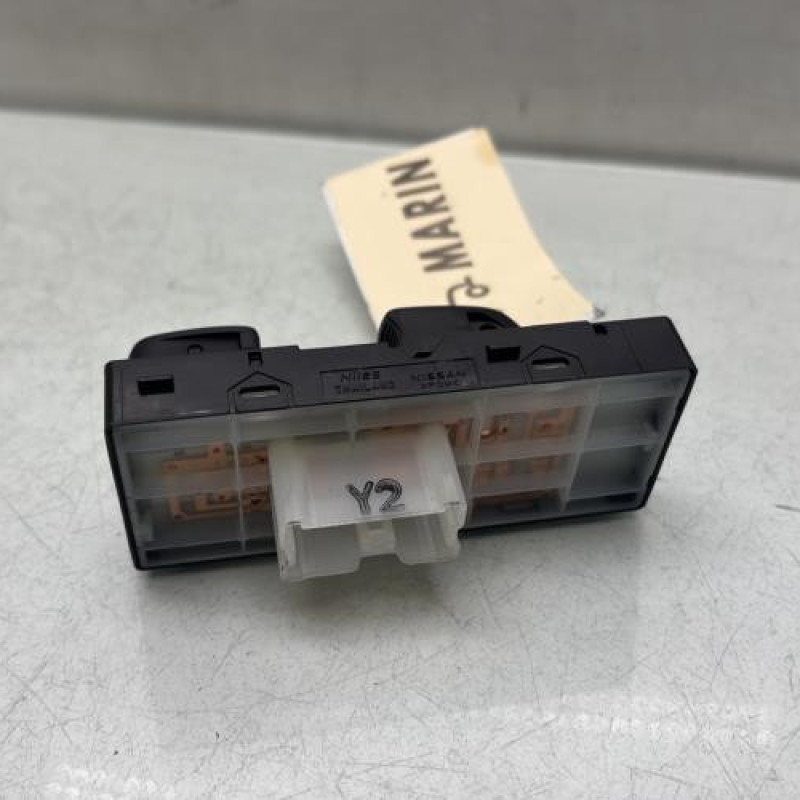 Interrupteur de leve vitre avant droit NISSAN MICRA 5 Photo n°2