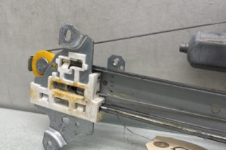 Leve vitre electrique avant droit NISSAN MICRA 5