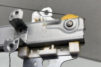 Leve vitre electrique avant droit NISSAN MICRA 5