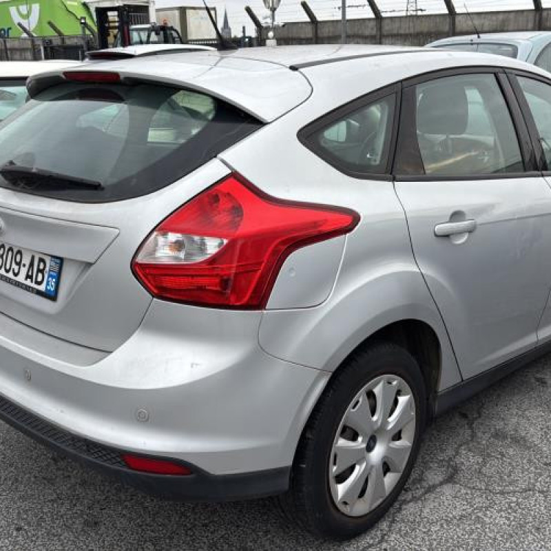 Calandre FORD FOCUS 3 Photo n°7