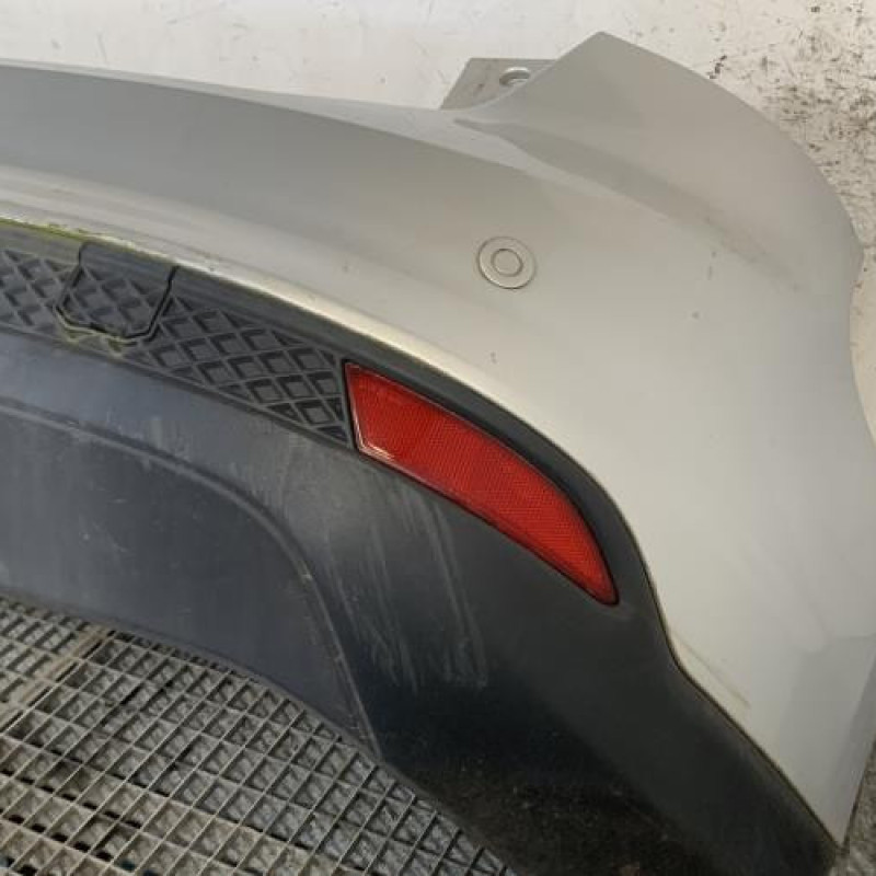 Pare choc arriere FORD FOCUS 3 Photo n°4