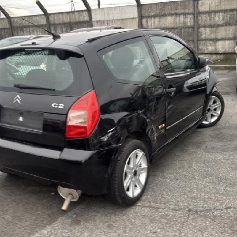Pare choc arriere CITROEN C2 Photo n°9