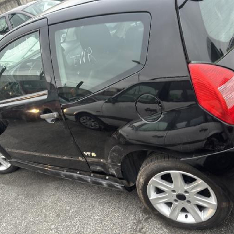 Pare choc arriere CITROEN C2 Photo n°13