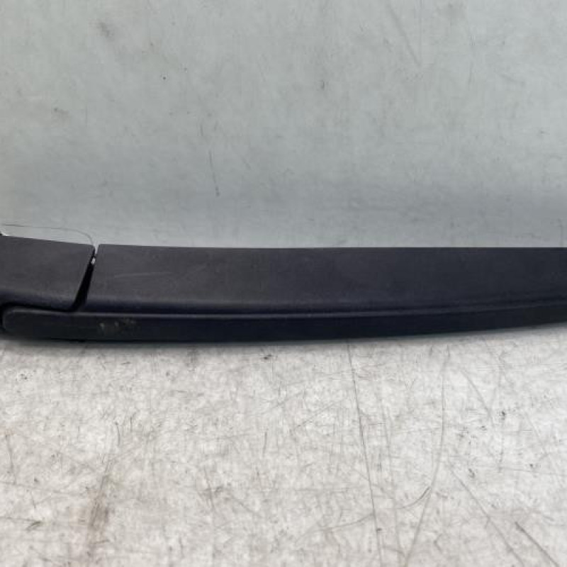 Bras essuie glace arriere RENAULT CLIO 4 Photo n°1