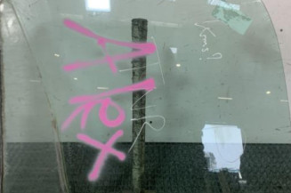 Vitre avant gauche RENAULT MASTER 2