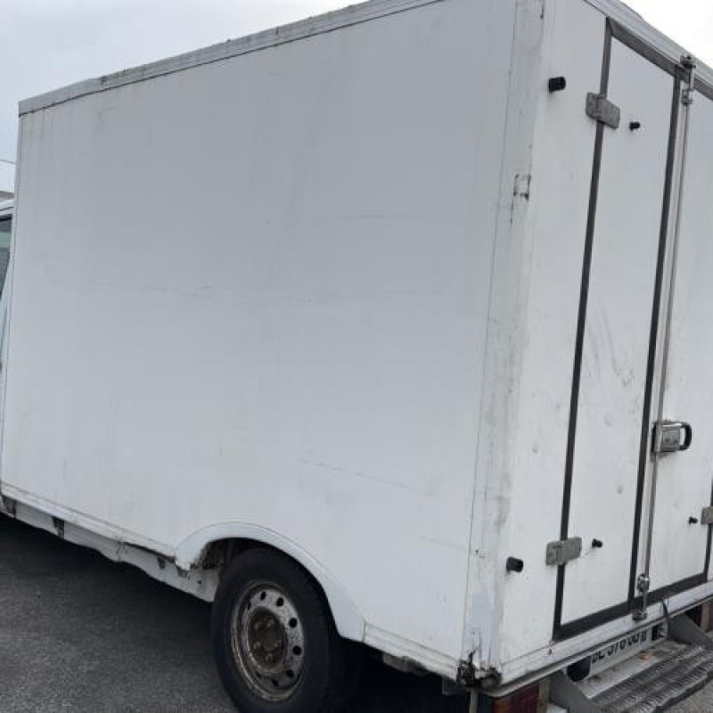 Serrure avant gauche RENAULT MASTER 2 Photo n°8