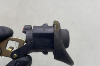 Bouton de coffre RENAULT TWINGO 1