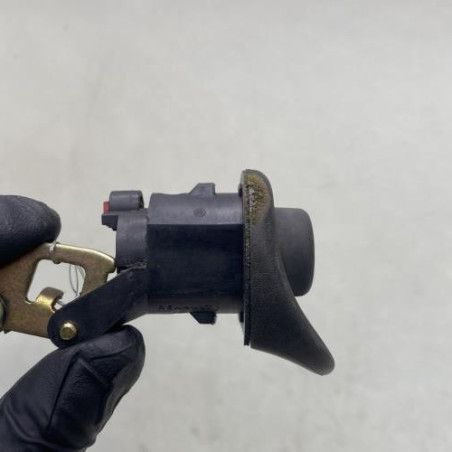 Bouton de coffre RENAULT TWINGO 1