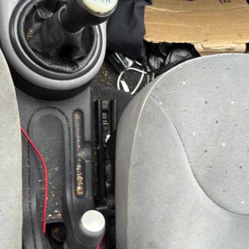 Pare choc arriere CITROEN C3 1 Photo n°13