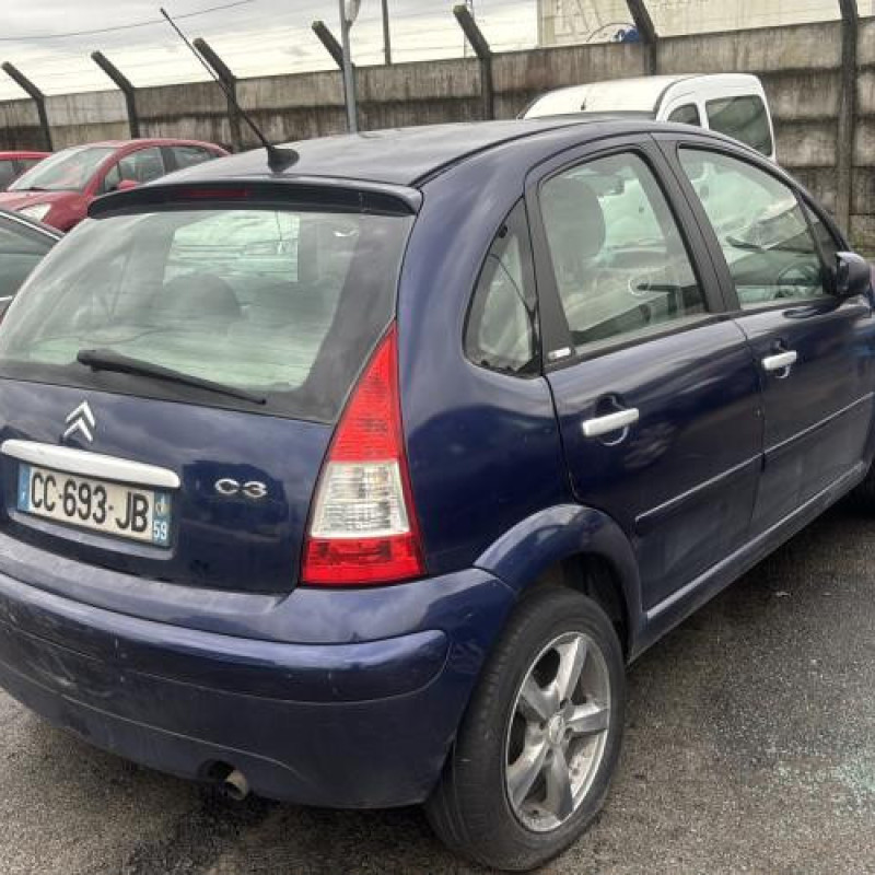 Pare choc arriere CITROEN C3 1 Photo n°10
