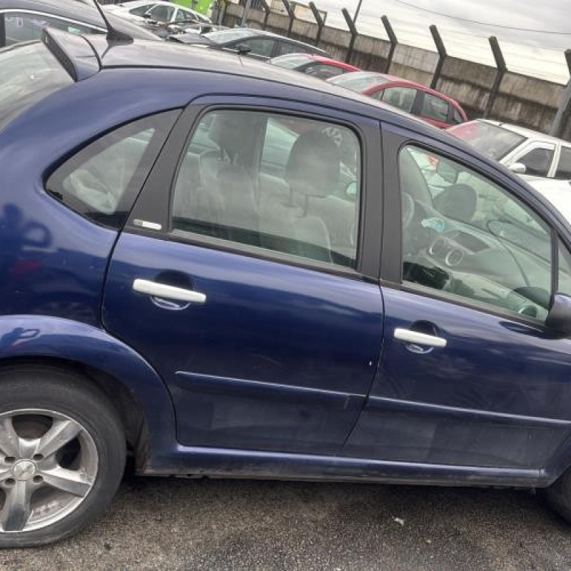 Pare choc arriere CITROEN C3 1 Photo n°13