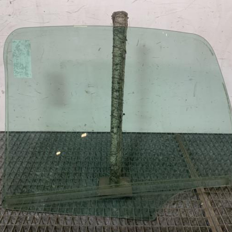 Vitre arriere droit CITROEN C3 1 Photo n°4