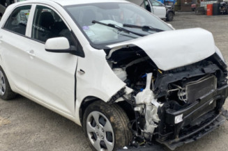 KIA PICANTO 2 PHASE 1 1.0i - 12V Photo n°2