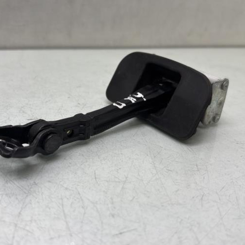 Arret de porte arriere droit FORD FOCUS 4 Photo n°1