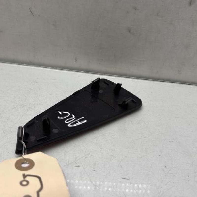 Catadioptre arriere gauche FORD FOCUS 4 Photo n°3