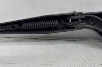 Bras essuie glace avant droit MERCEDES CLASSE C 204