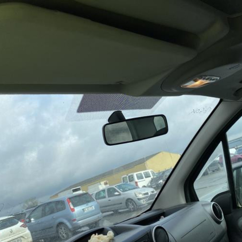 Renfort pare choc avant (traverse) PEUGEOT PARTNER 2 Photo n°17