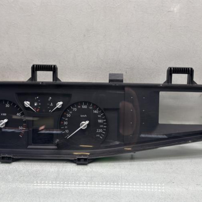 Compteur RENAULT VEL SATIS Photo n°1
