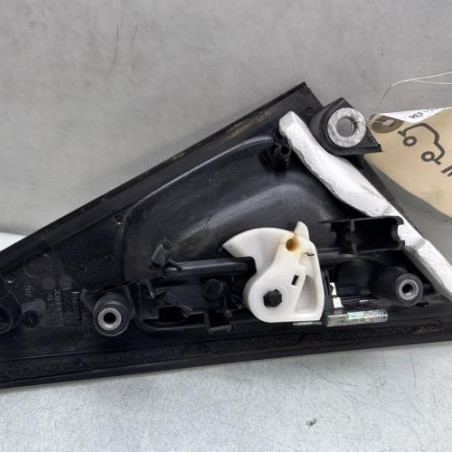 Poignee porte arriere droit RENAULT CLIO 4