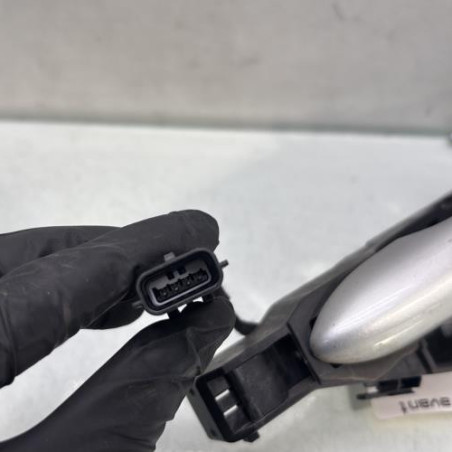 Poignee porte avant gauche RENAULT CLIO 4