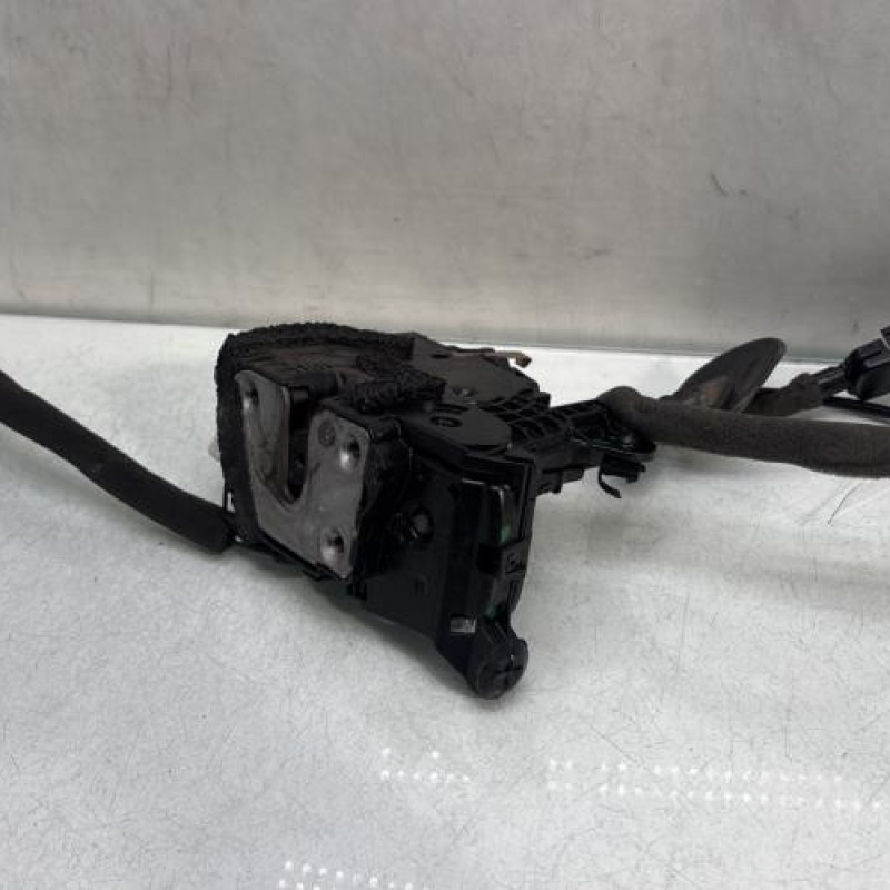 Serrure avant gauche RENAULT CLIO 4 Photo n°4