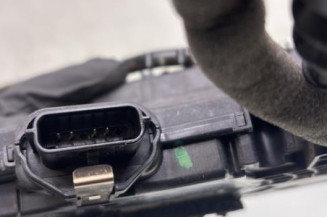 Serrure avant gauche RENAULT CLIO 4