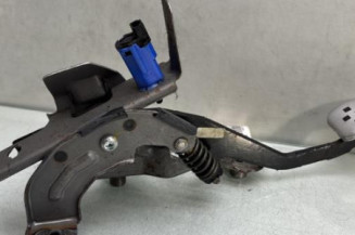 Pedale d'embrayage RENAULT CLIO 4