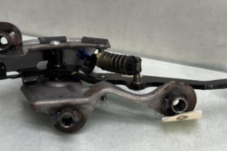 Pedale d'embrayage RENAULT CLIO 4