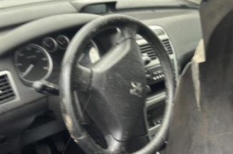 Serrure avant droit PEUGEOT 307