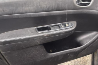 Serrure avant gauche PEUGEOT 307