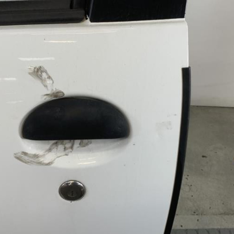 Porte avant gauche CITROEN C1 1 Photo n°2